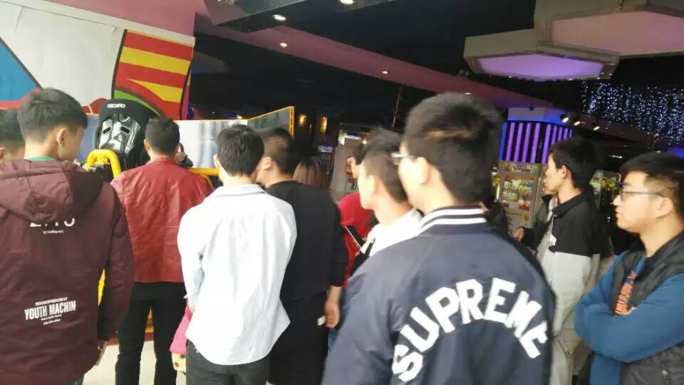 賽車模擬器營運 賽車模擬器營運