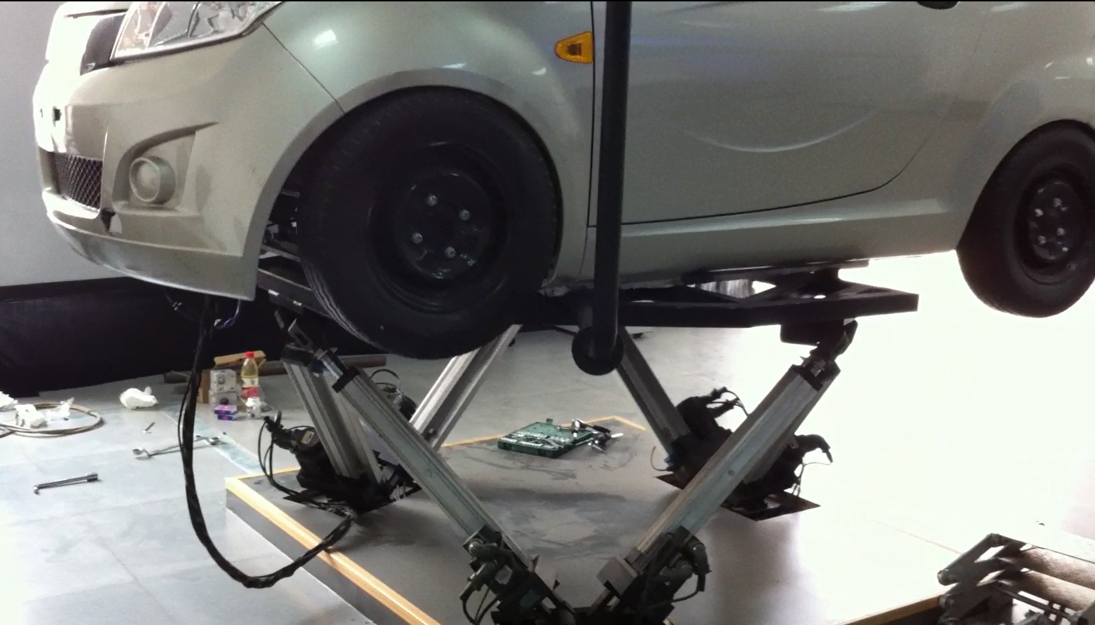 真車(chē)駕駛訓(xùn)練